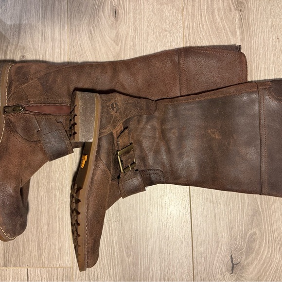 Brown Leather Knee-High Boots - Picture 6 of 7